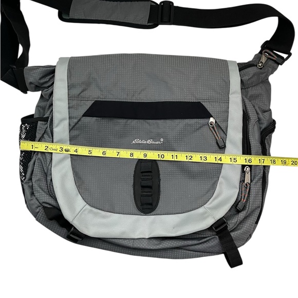 Eddie Bauer Grey Outdoor Hiking Messenger Bag School Bag College - Picture 9 of 9